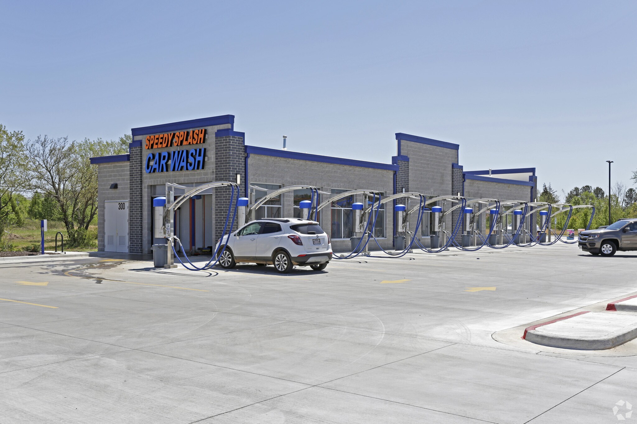 300 W Hudson Rd, Rogers, AR à vendre Photo principale- Image 1 de 10