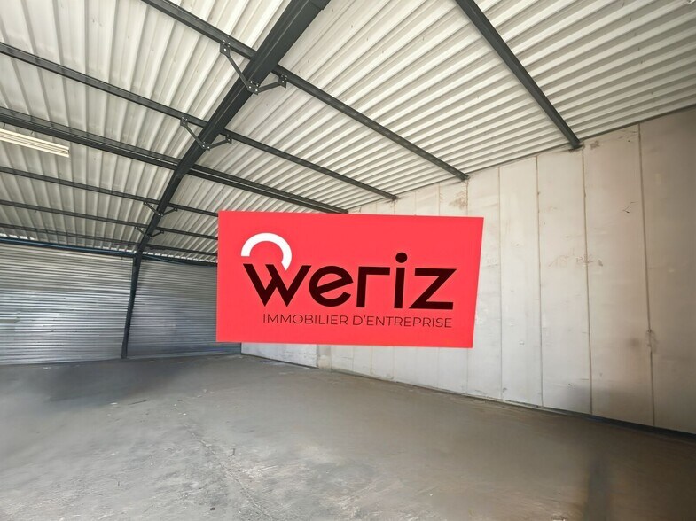 Industriel dans Vitrolles à louer - Photo du bâtiment - Image 3 de 6