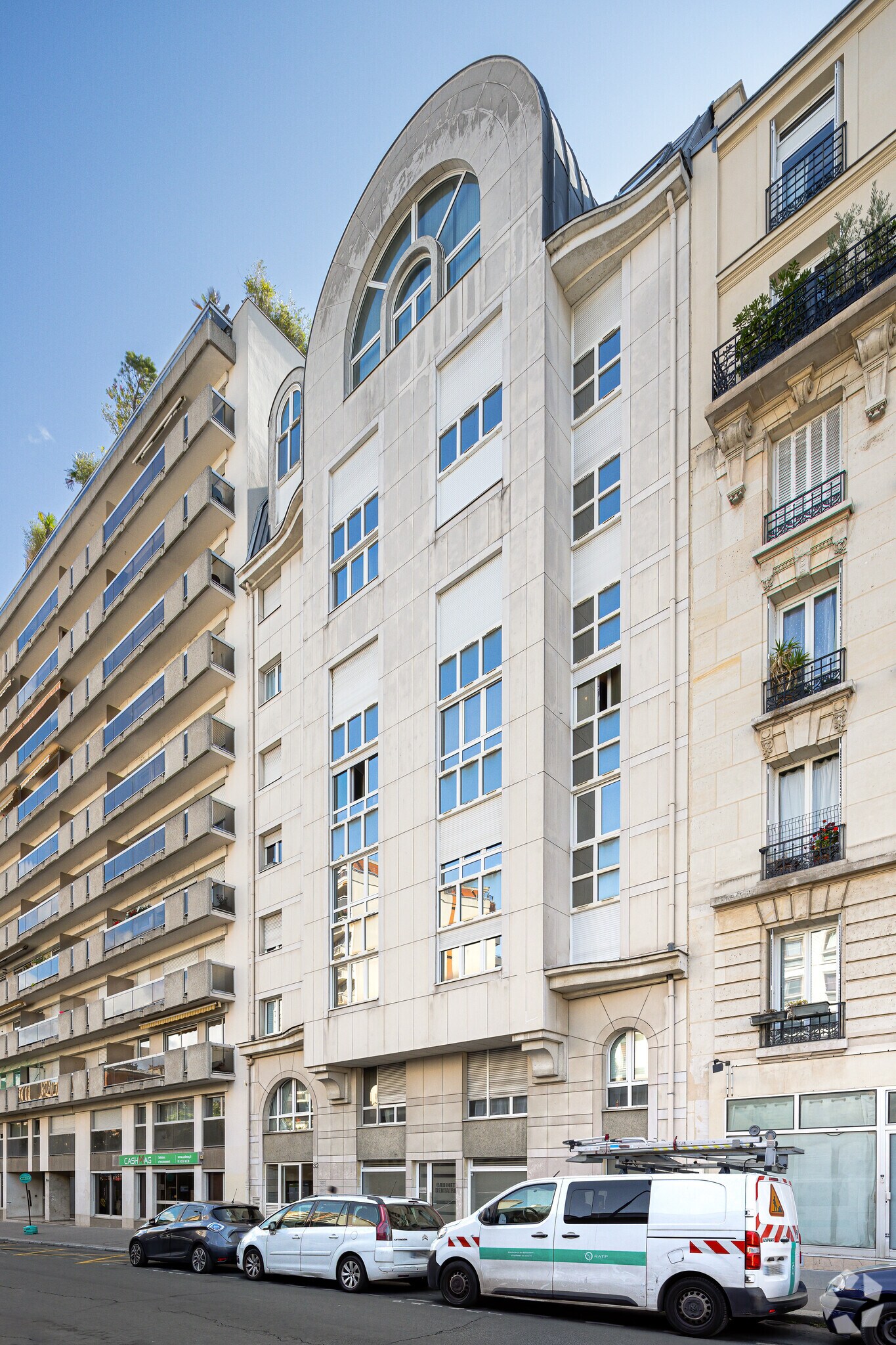 32 Boulevard De Picpus, Paris for lease Primary Photo- Image 1 of 15