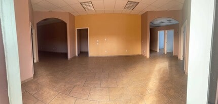 5533-5549 Philadelphia St, Chino, CA for lease Interior Photo- Image 2 of 14