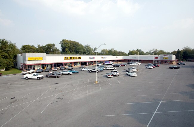 Plus de détails pour 924 Providence Blvd, Clarksville, TN - Commerce de détail à louer
