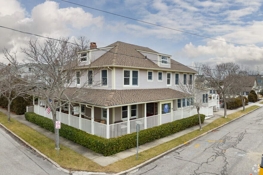 46 Front St, South Jamesport, NY à vendre - Photo principale - Image 1 de 1