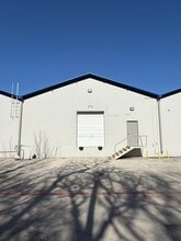 2661-2669 Ludelle St, Fort Worth, TX for lease Building Photo- Image 1 of 7