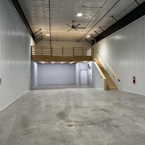 Flex Space w/ office for small business - Warehouse