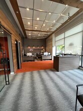 6380 NE Cherry Dr, Hillsboro, OR à louer Photo intérieure- Image 1 de 4