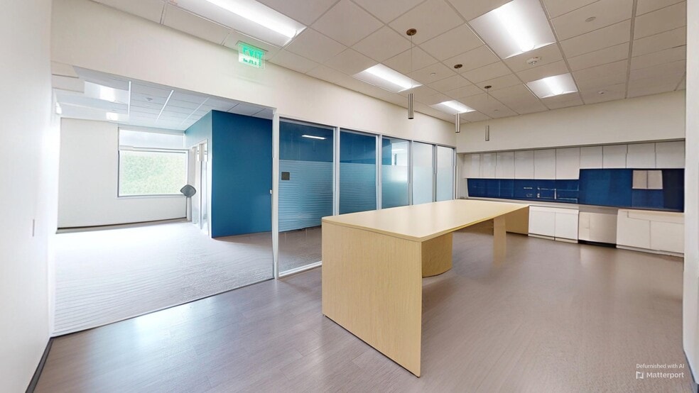 115 Kildaire Park Dr, Cary, NC for lease - Building Photo - Image 3 of 8