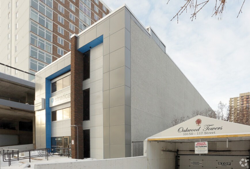 10140 117th St NW, Edmonton, AB à louer - Photo du bâtiment - Image 2 de 3