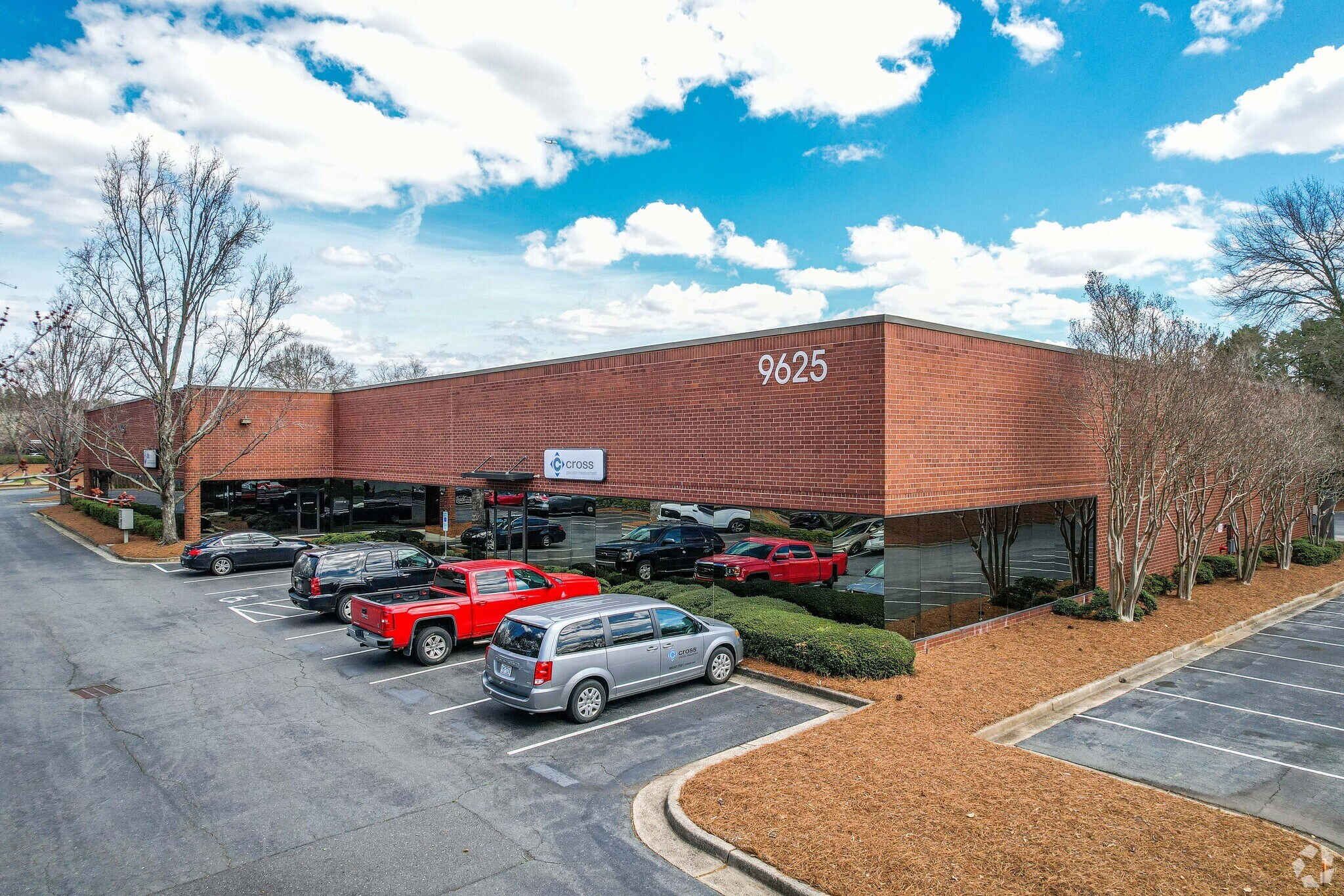 9625 Southern Pine Blvd, Charlotte, NC for lease Building Photo- Image 1 of 6