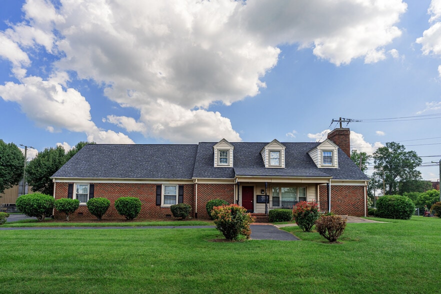 291 Graham Hopedale Rd, Burlington, NC for lease - Building Photo - Image 2 of 13