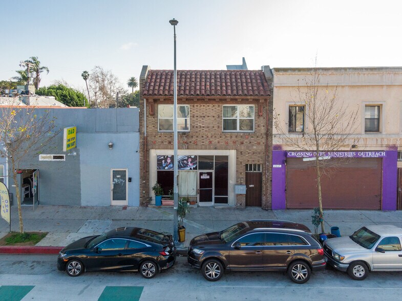 2608 54th, Los Angeles, CA à vendre - Photo du bâtiment - Image 1 de 24