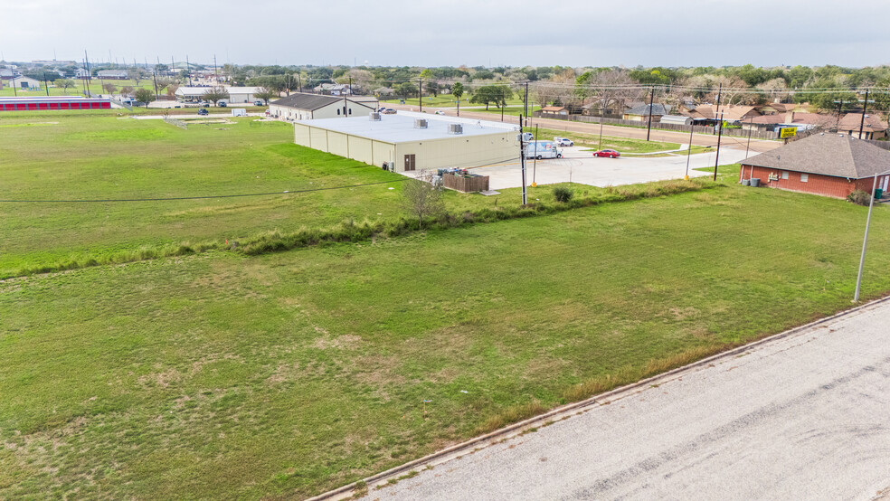 105 Northpark, Victoria, TX for sale - Aerial - Image 3 of 6