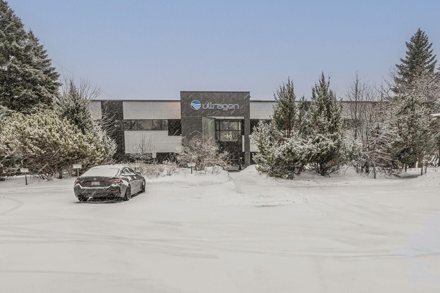 50 Rue de Lauzon, Boucherville, QC for lease - Building Photo - Image 2 of 29