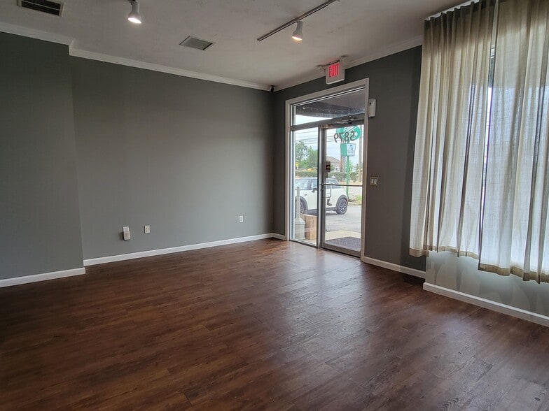 Steubenville Pike  2+Acre Redevelopment portfolio of 2 properties for sale on LoopNet.ca - Building Photo - Image 2 of 24