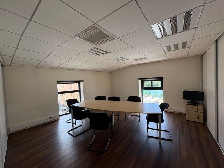 32 Quai Saint-Cosme, Chalon-sur-Saône for lease - Building Photo - Image 2 of 15