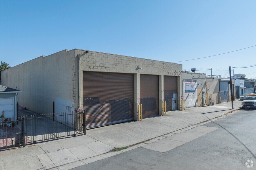 962-972 87th Ave, Oakland, CA à louer - Photo du bâtiment - Image 3 de 35