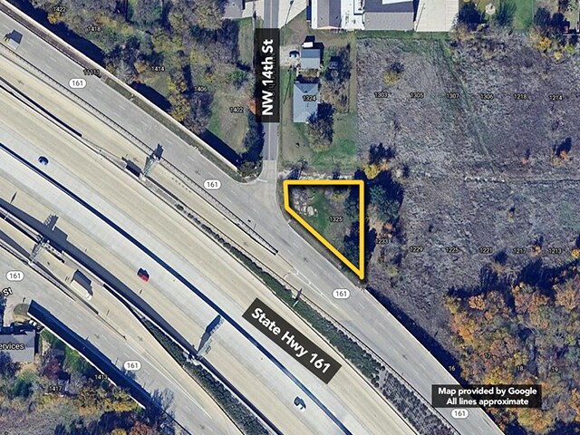 1325 Church St, Grand Prairie, TX à vendre - Photo du bâtiment - Image 2 de 2