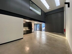 36 Hume Rd, Laverton North for lease Interior Photo- Image 2 of 4