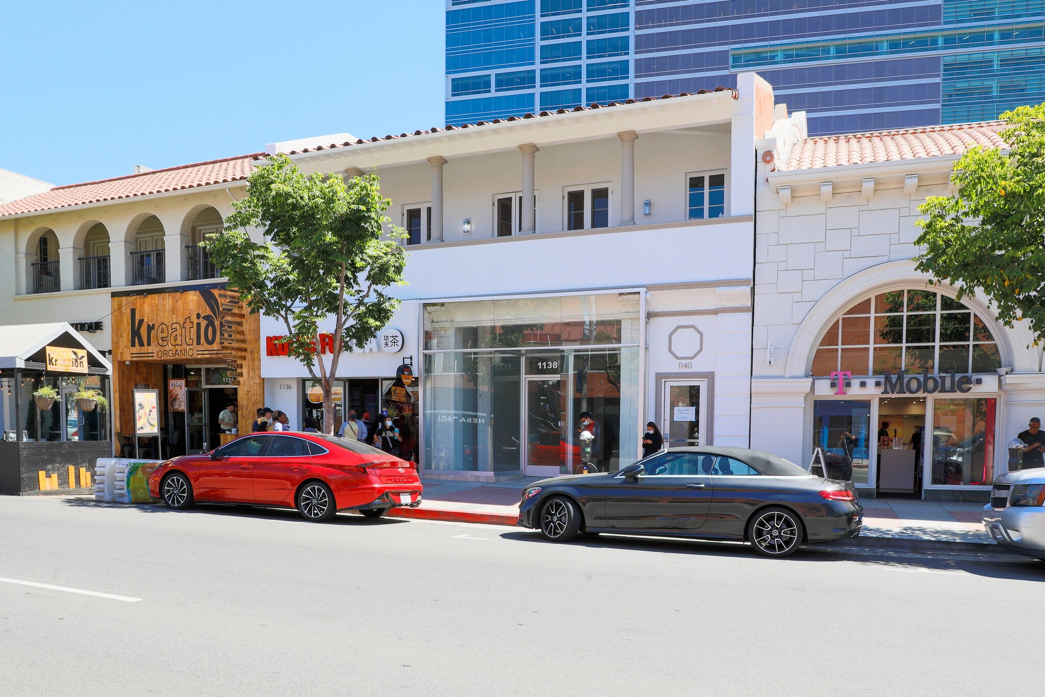 1136-1140 Westwood Blvd, Los Angeles, CA à louer Photo principale- Image 1 de 43