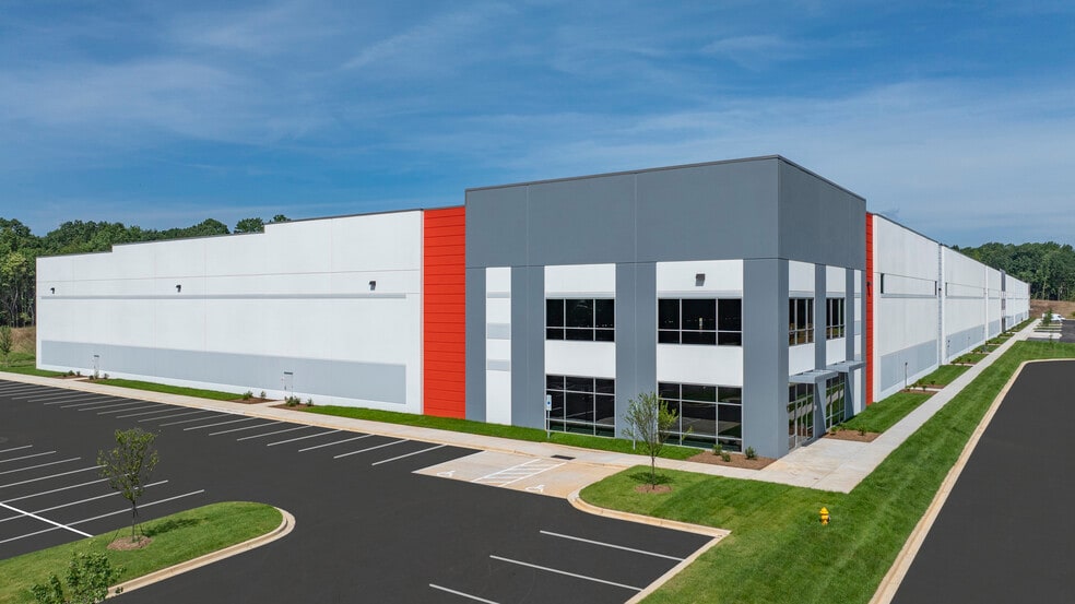 540 Canterbury Rd, Kings Mountain, NC for lease - Building Photo - Image 2 of 16