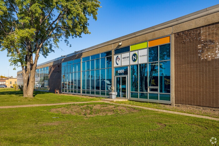 4880-4900 Rue Hickmore, Montréal, QC à louer - Photo du bâtiment - Image 3 de 5