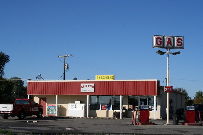 Plus de détails pour 1 N Clark St, Park City, MT - Commerce de détail à vendre