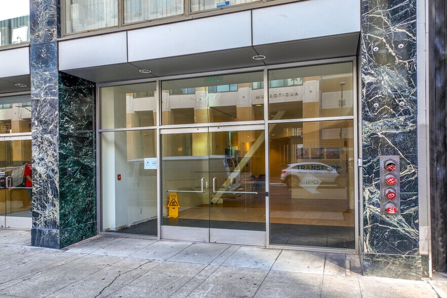 560 14th St, Oakland, CA à vendre - Photo du bâtiment - Image 3 de 5