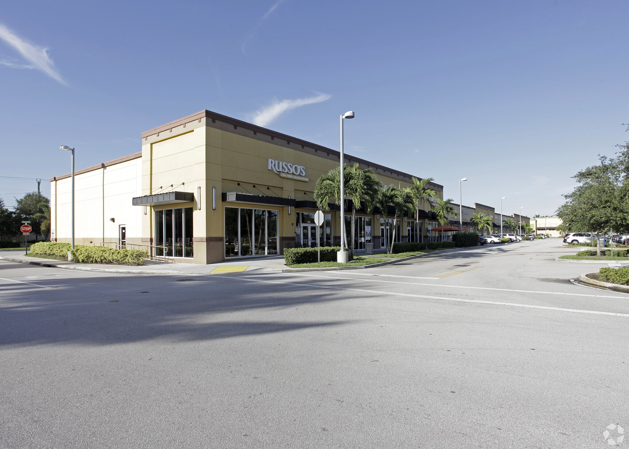 14910-14954 Pines Blvd, Pembroke Pines, FL à vendre Photo principale- Image 1 de 1