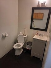 400-404 Montreal Rd, Cornwall, ON à louer Photo intérieure- Image 2 de 5