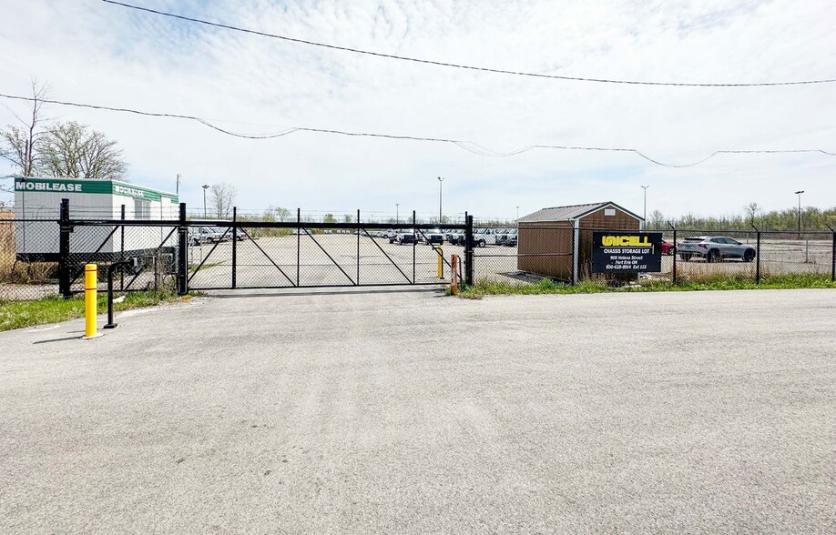 900 Helena St, Fort Erie, ON for lease - Building Photo - Image 2 of 15