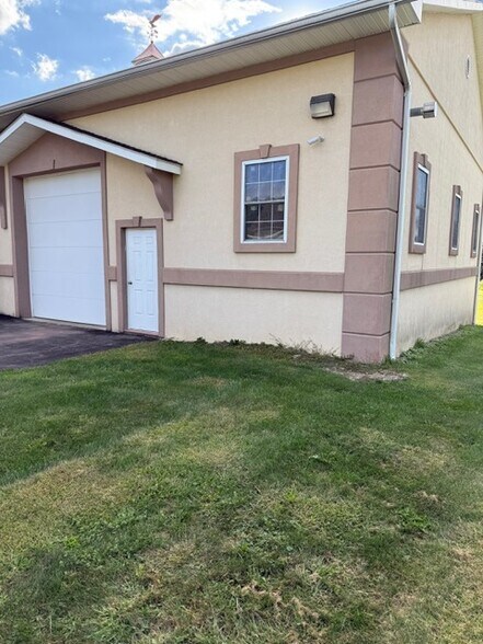 419 Plattekill Ardonia Rd, Wallkill, NY à louer - Photo principale - Image 2 de 11