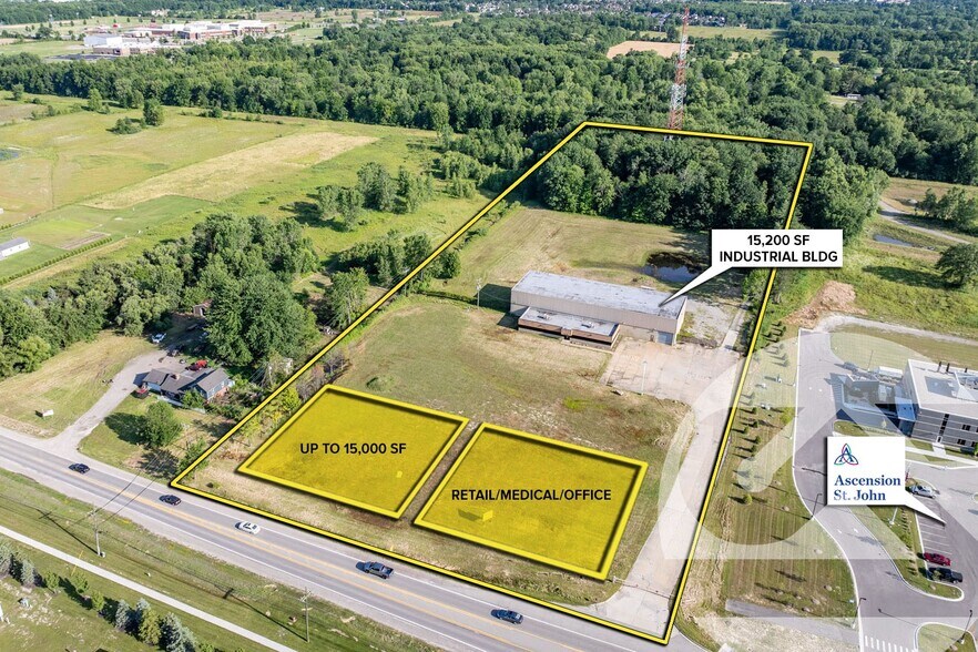 Industrial Building & 9.95 AC of Land portefeuille de 2 propriétés à vendre sur LoopNet.ca - Photo du bâtiment - Image 2 de 2