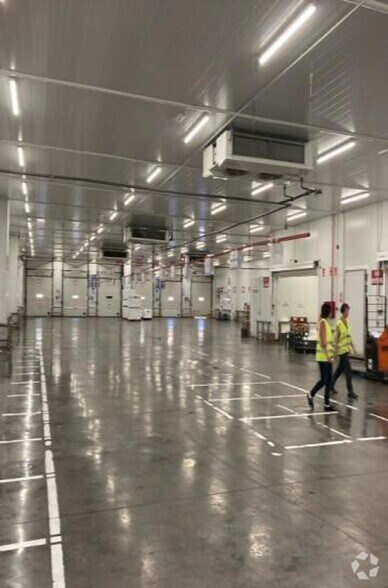 Industriel dans Valdemoro, Madrid à louer - Photo du bâtiment - Image 3 de 4