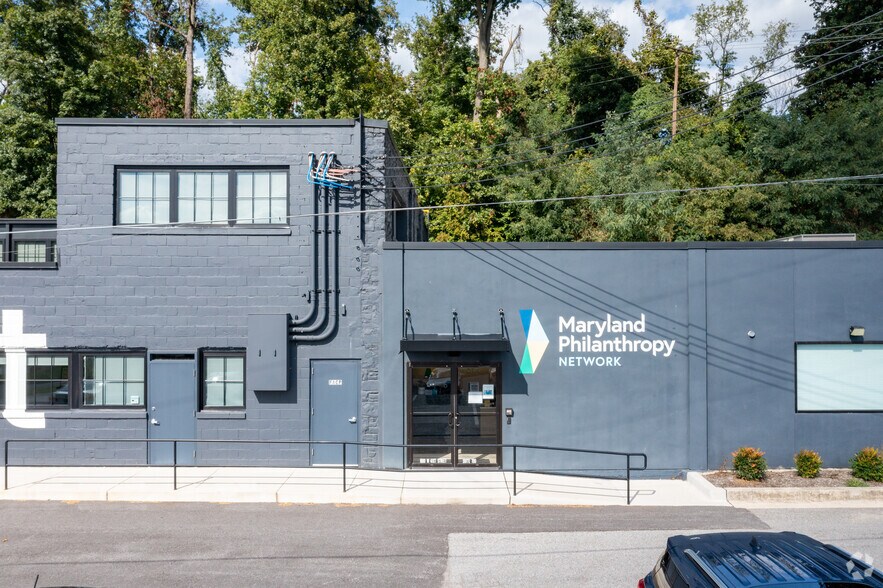 1600 W 41st St, Baltimore, MD à louer - Photo du bâtiment - Image 3 de 7