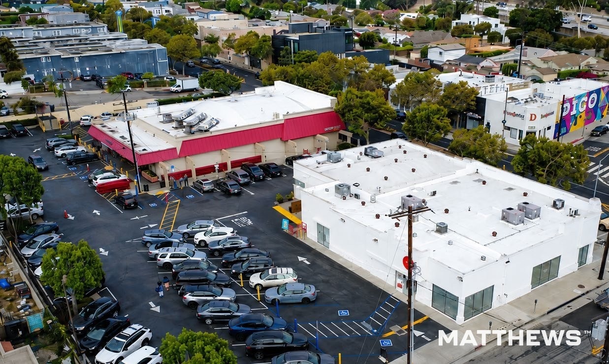 3230-3250 Pico Blvd, Santa Monica, CA for lease Building Photo- Image 1 of 5