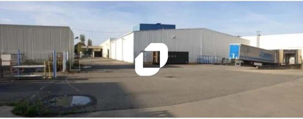 Flex dans Nantes à louer - Photo du bâtiment - Image 3 de 9