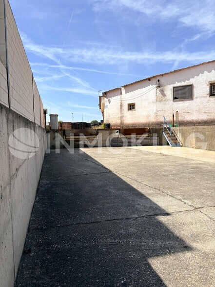 Industrial in Ciempozuelos, Madrid for sale - Building Photo - Image 3 of 12