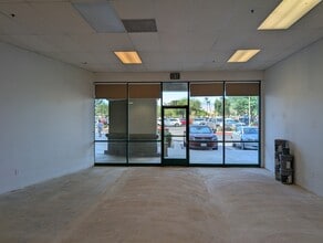 42010-42430 Washington St, Bermuda Dunes, CA for lease Interior Photo- Image 2 of 5