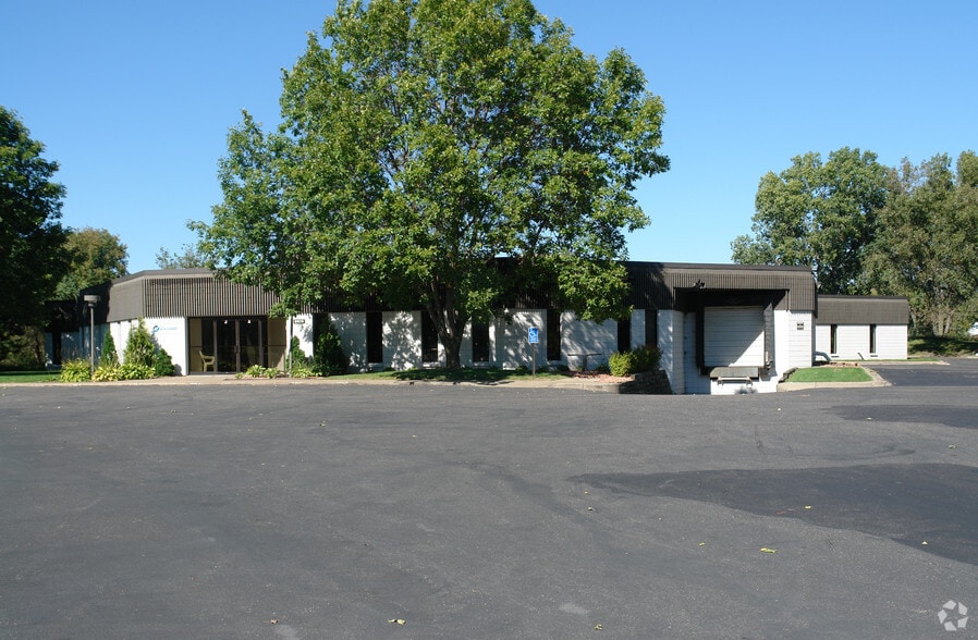 9100 49th Ave N, Minneapolis, MN for sale - Building Photo - Image 1 of 6