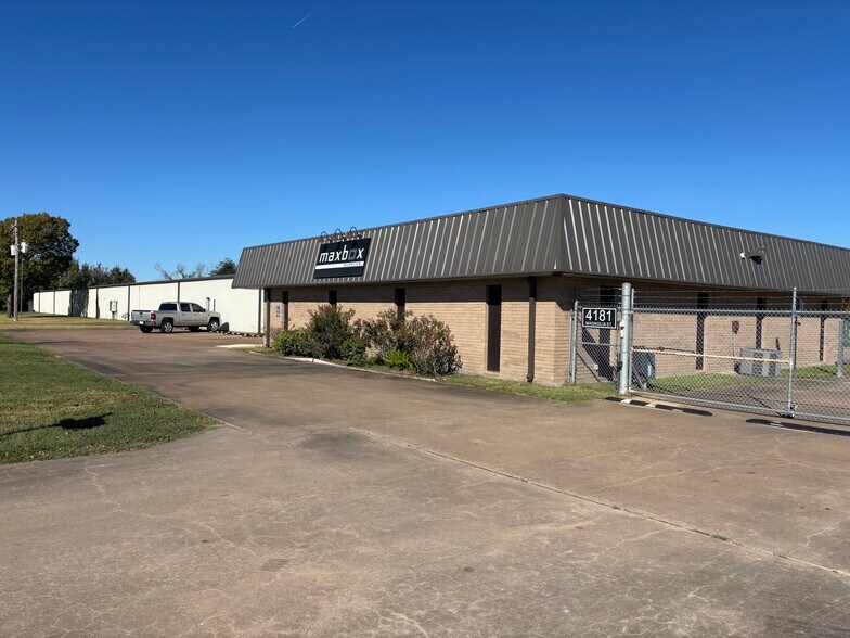 4181 Magnolia St, Pearland, TX à louer - Photo du bâtiment - Image 2 de 55