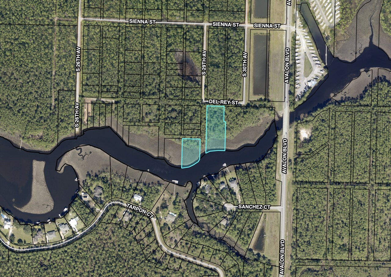 Del Rey St, Milton, FL for sale Primary Photo- Image 1 of 12