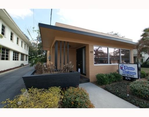 1171 NE Cleveland St, Clearwater, FL for sale Primary Photo- Image 1 of 5