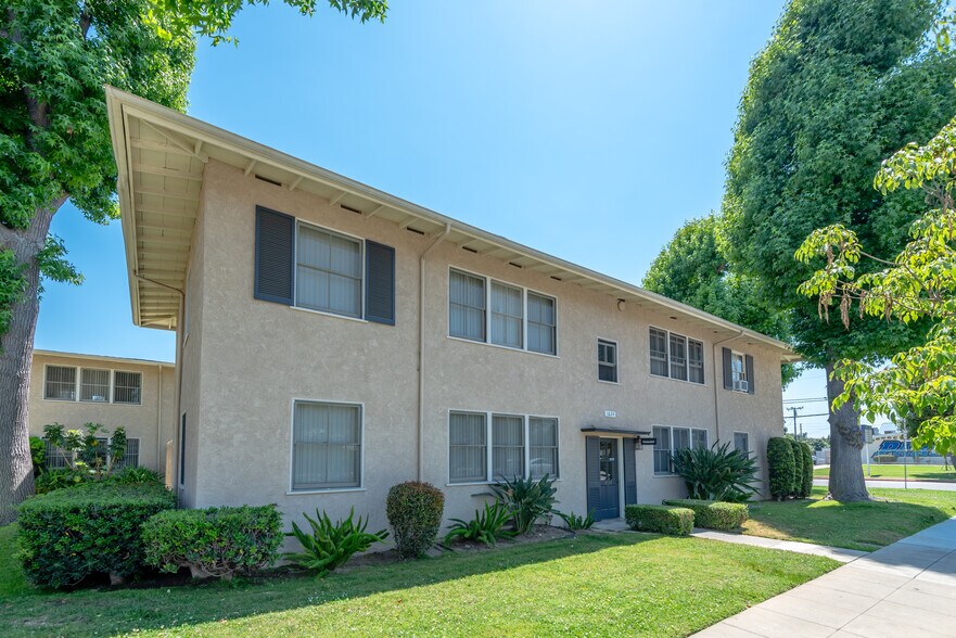 1620 Larch St, Alhambra, CA à vendre - Photo du bâtiment - Image 2 de 29