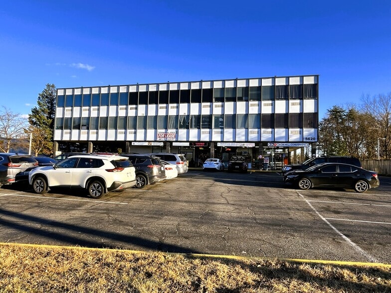 5612-5622 Saint Barnabas Rd, Fort Washington, MD à vendre - Photo du bâtiment - Image 2 de 6