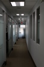 9100 Jane St, Vaughan, ON à louer Photo intérieure- Image 2 de 7
