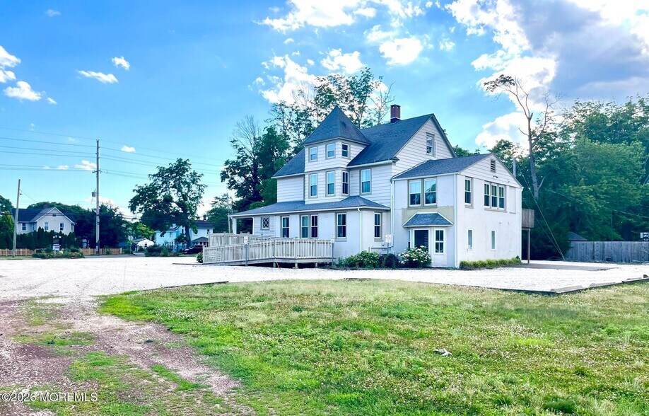807 Ocean Rd, Point Pleasant, NJ à vendre - Photo du bâtiment - Image 2 de 8