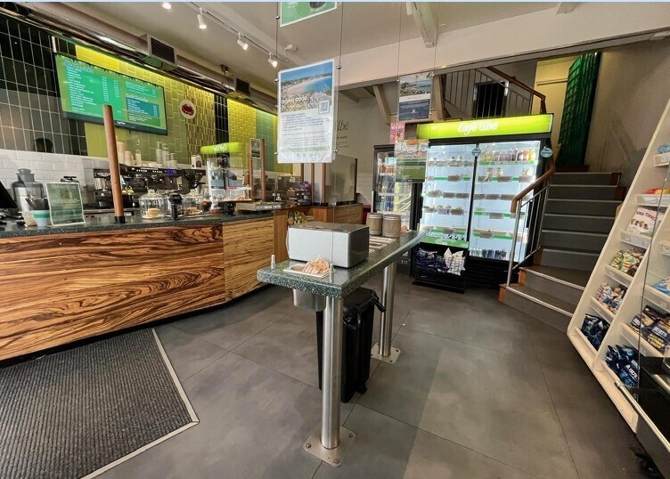 5 La Colomberie, Jersey à vendre - Photo intérieure - Image 2 de 3