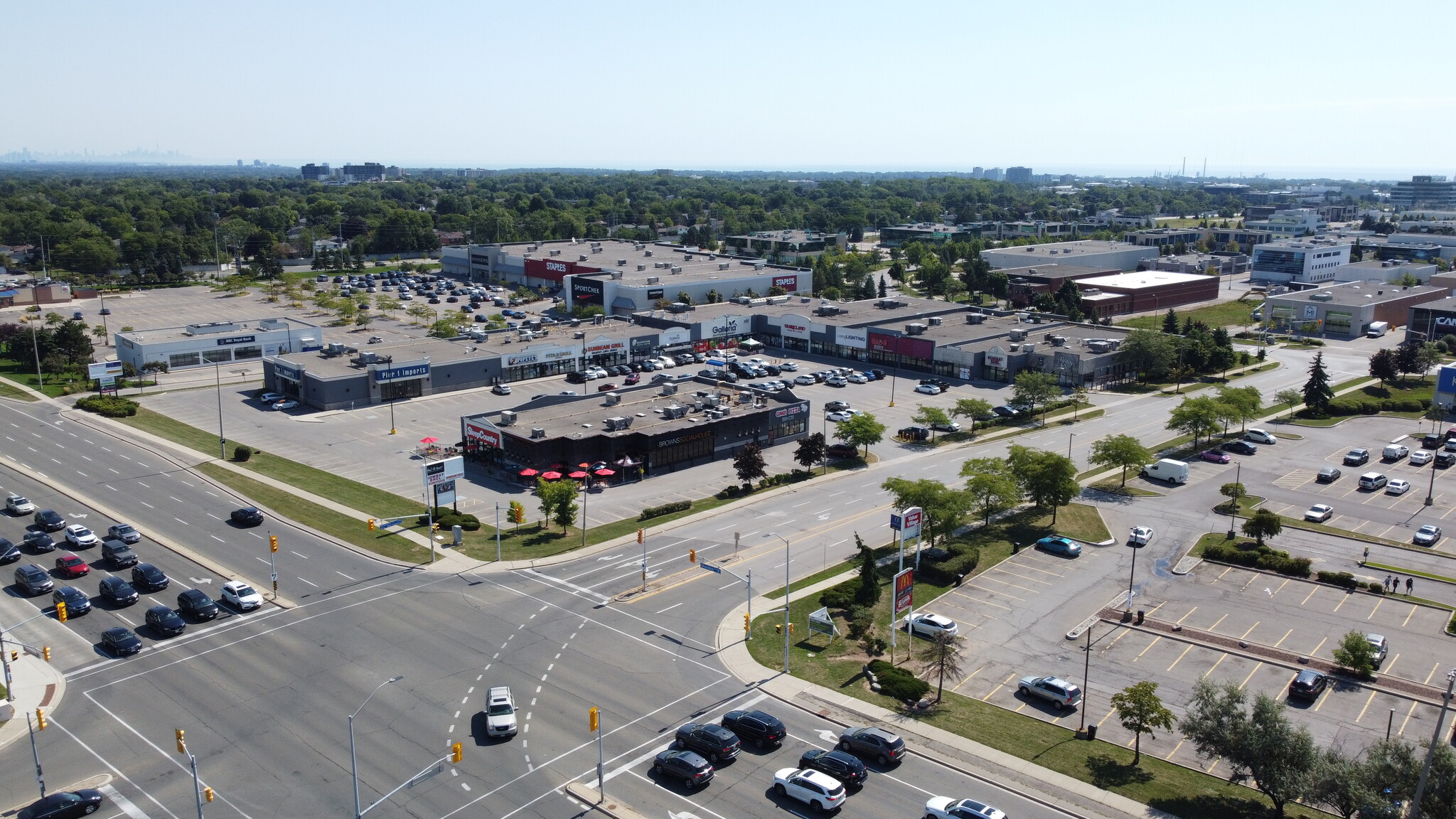 2501 Hampshire, Oakville, ON for lease Building Photo- Image 1 of 9