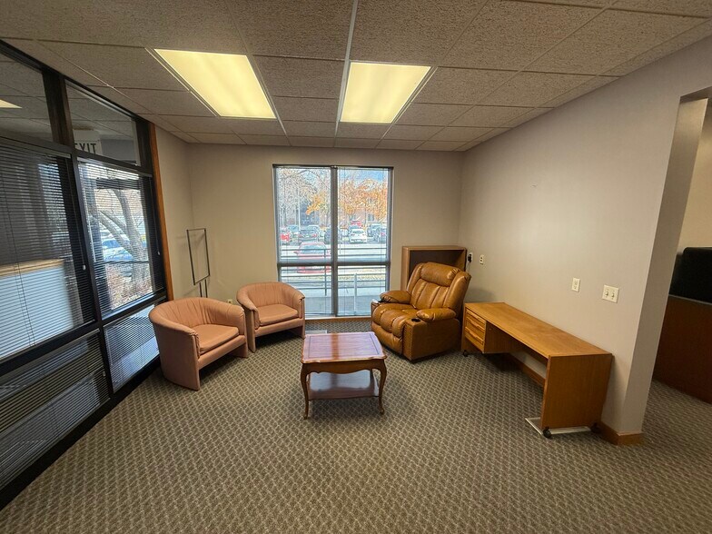 1778 N State St, Orem, UT à vendre - Photo du bâtiment - Image 3 de 11
