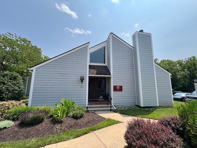 300 N Pottstown Pike, Exton, PA à vendre Photo du bâtiment- Image 1 de 1