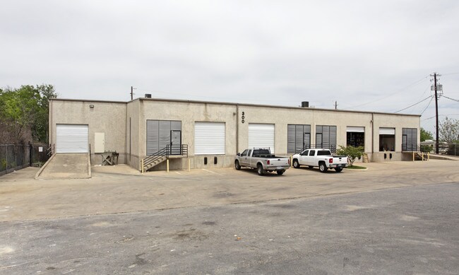 More details for 404 W Powell Ln, Austin, TX - Industrial for Lease